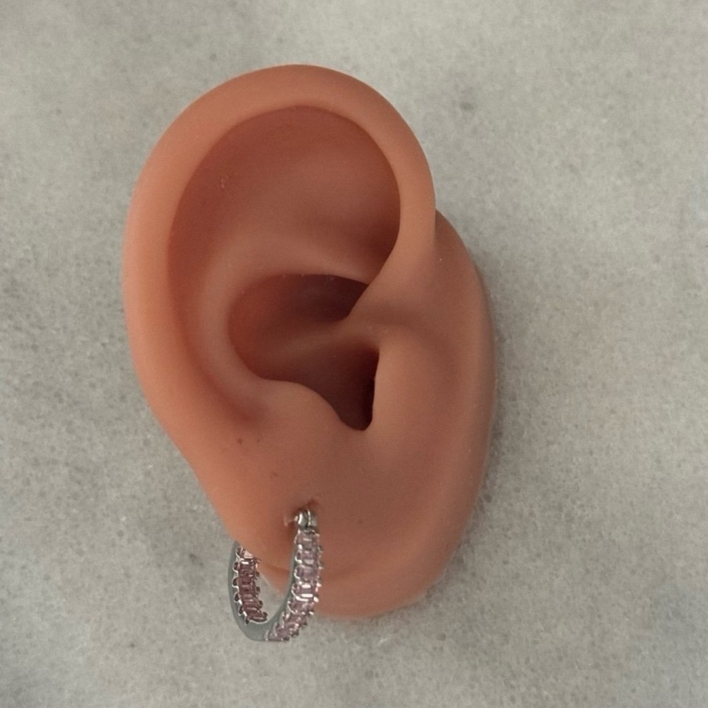 NEW STOCK Sterling Silver Pink Thick Crystal Hoop Earrings 

Brand New - Picture 2 of 5